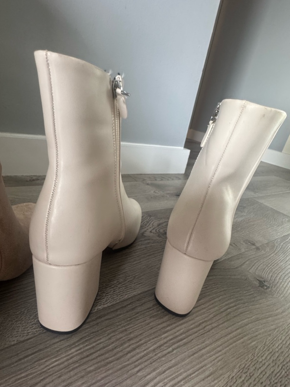 Set of 2 heels - Picture 6 of 8